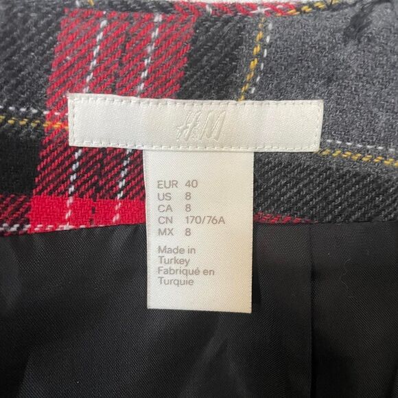 H&M Plaid Checked Wrap Front Mini Skirt Size 8 - Picture 4 of 8